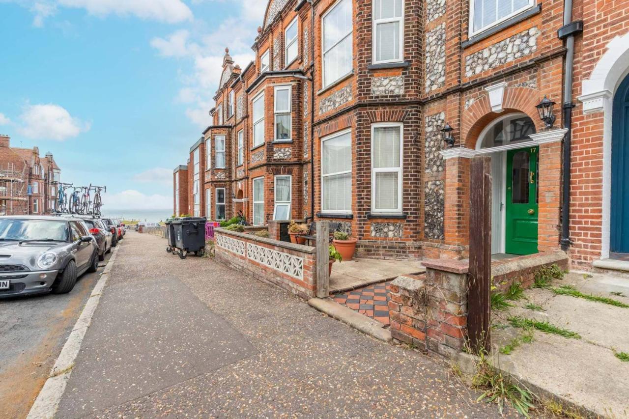 Host & Stay - Cromer Town, Apartment 1 Bagian luar foto