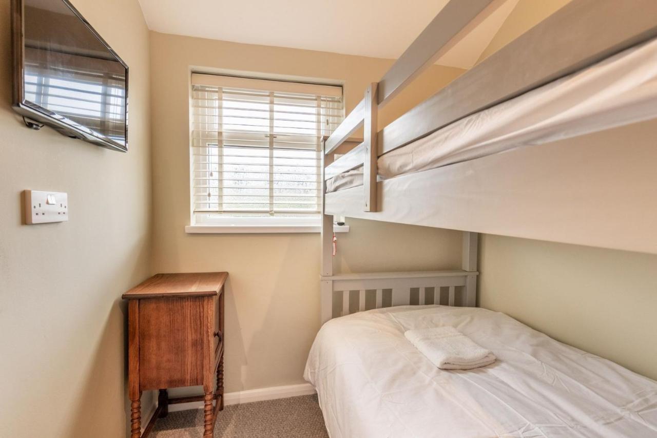 Host & Stay - Cromer Town, Apartment 1 Bagian luar foto